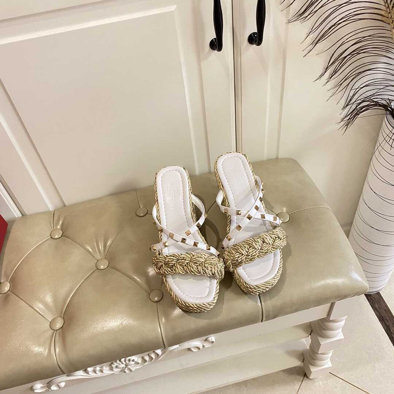 Valentino Garavani Rockstud Wedge Sandals Beige