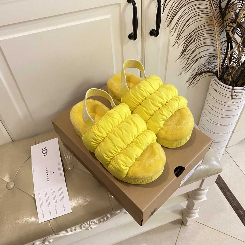 UGG Scrunchita Slides Yellow