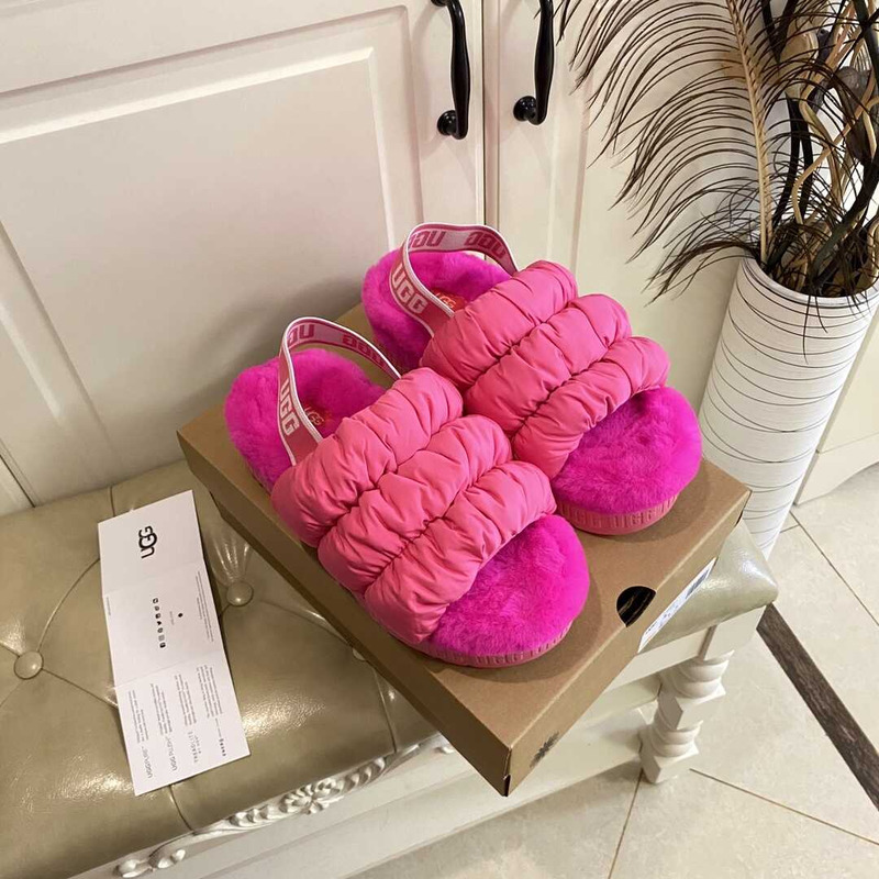 UGG Scrunchita Slides Hot Pink