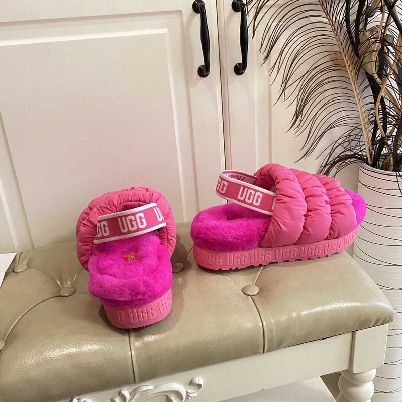 UGG Scrunchita Slides Hot Pink