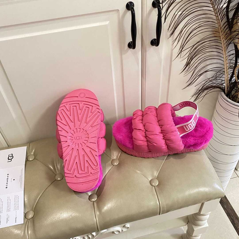 UGG Scrunchita Slides Hot Pink