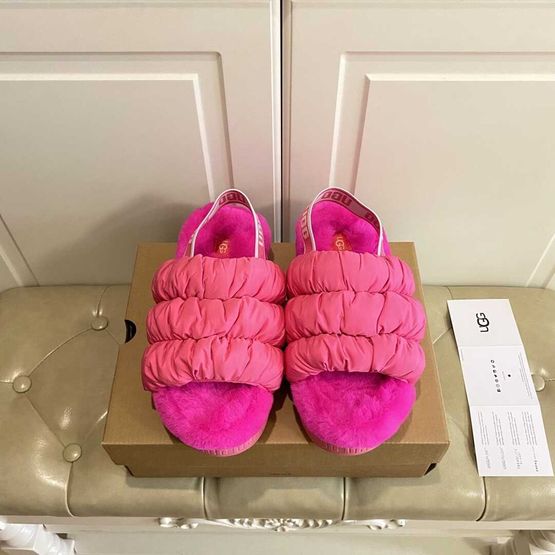 UGG Scrunchita Slides Hot Pink