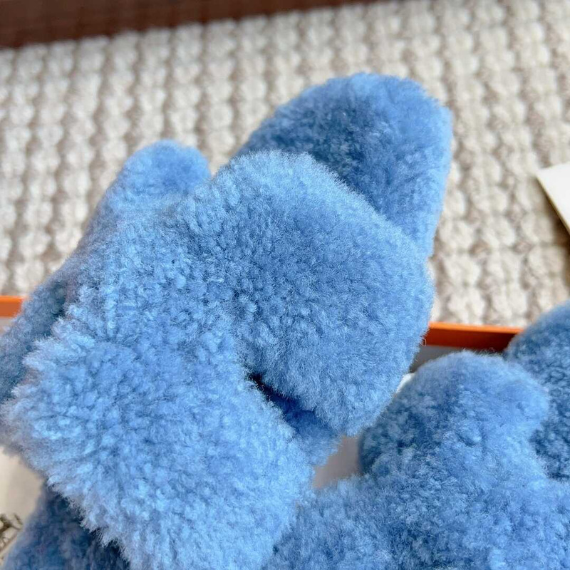 H**mes classic h faux fur slippers blue