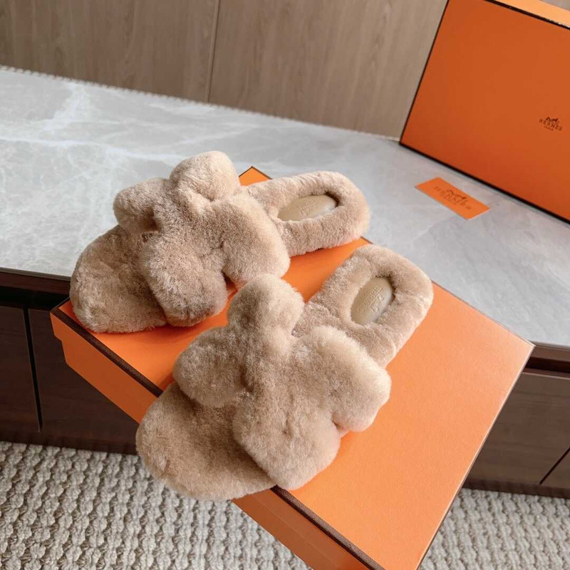 H**mes classic h faux fur slippers camel