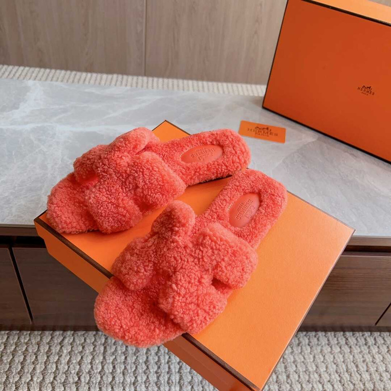 H**mes classic h faux fur slippers orange red