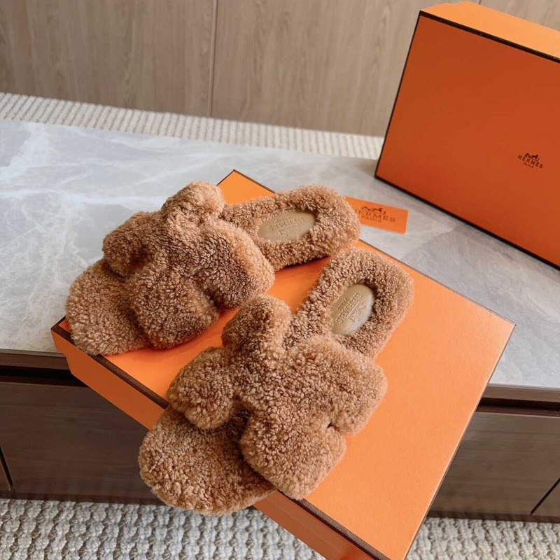 H**mes classic h faux fur slippers caramel