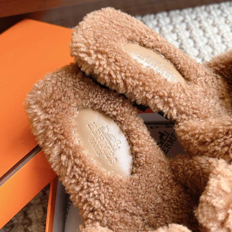 H**mes classic h faux fur slippers caramel