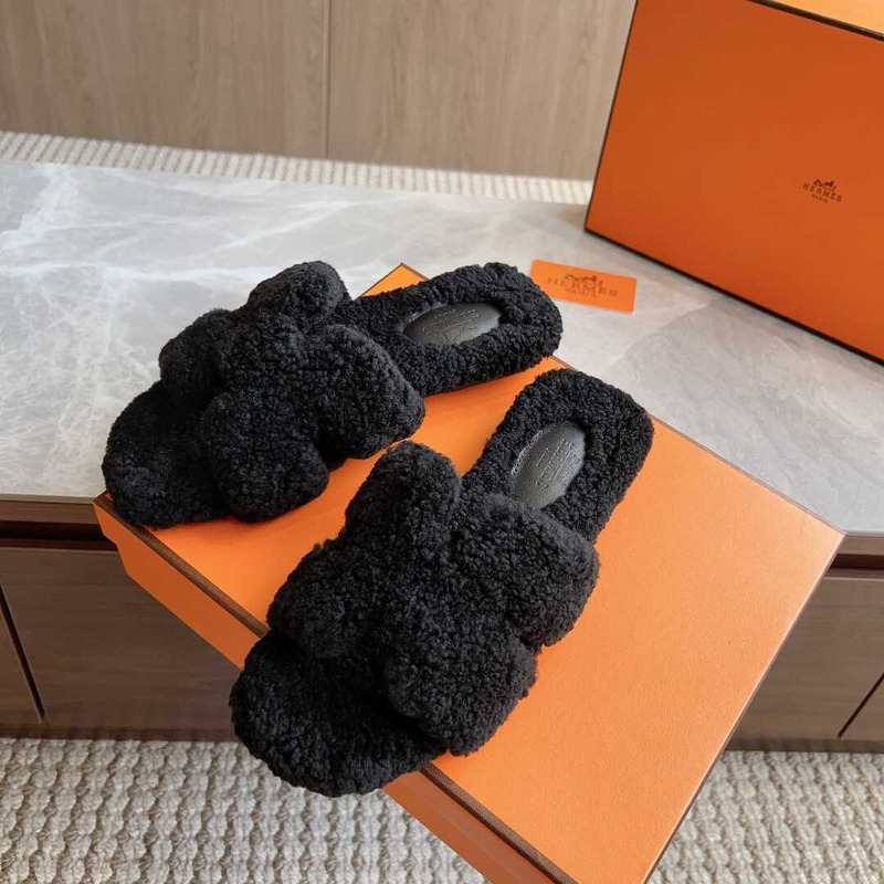 H**mes classic h faux fur slippers black