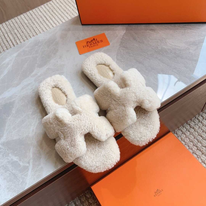 H**mes classic h faux fur slippers cream