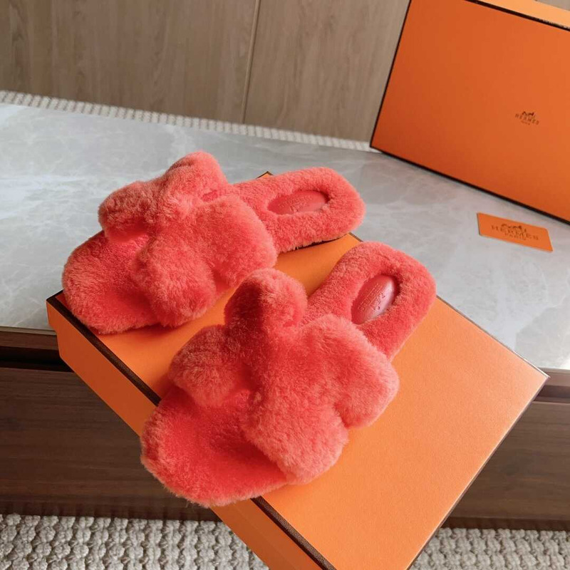 H**mes classic h faux fur slippers peach pink