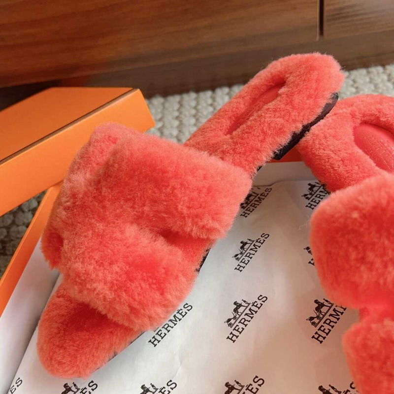 H**mes classic h faux fur slippers peach pink