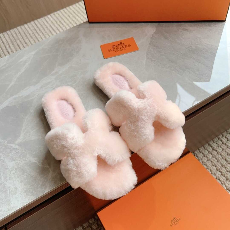 H**mes classic h word faux fur slippers light pink