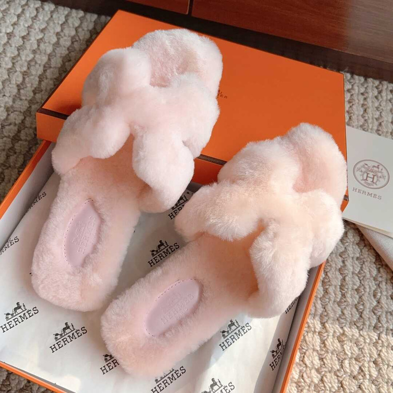 H**mes classic h word faux fur slippers light pink