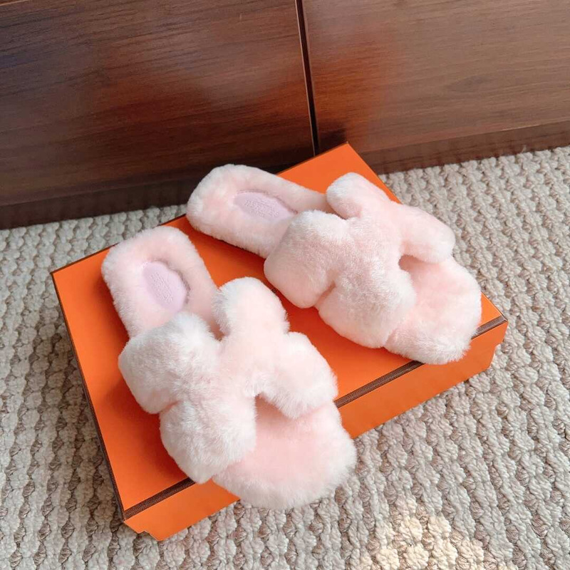 H**mes classic h word faux fur slippers light pink