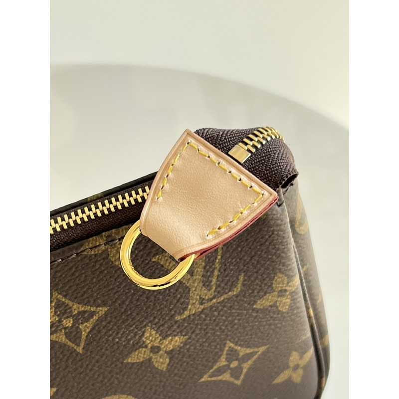 l**is V*t*n pochette monogram bag