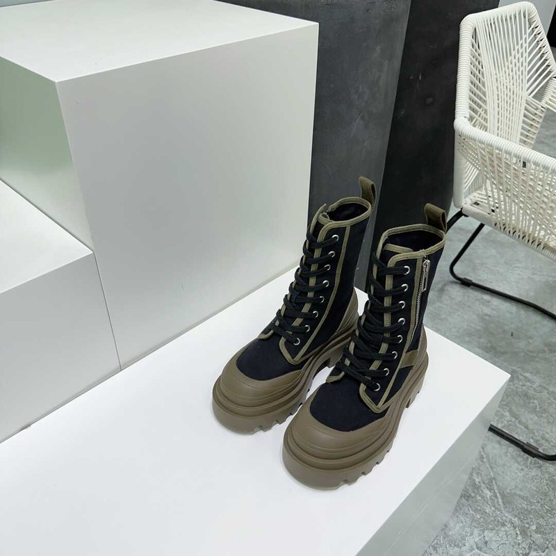 Bo*te*ga ve*ne*ta  lace-up boots dark green