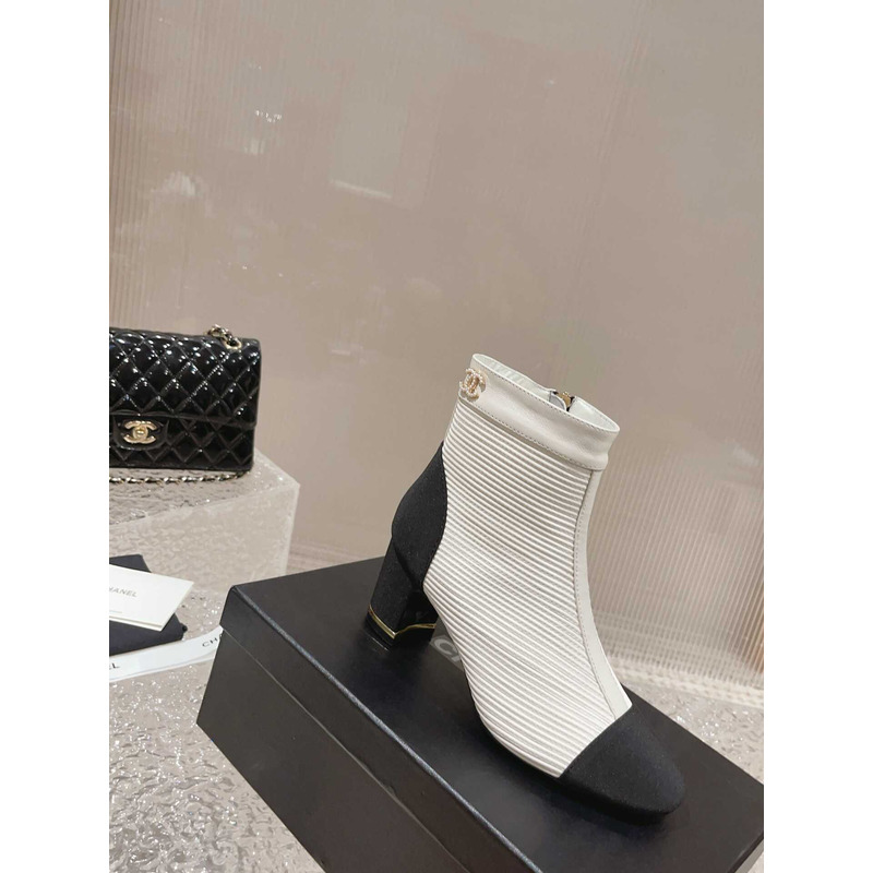 Ch*el chunky heeled boots black and white