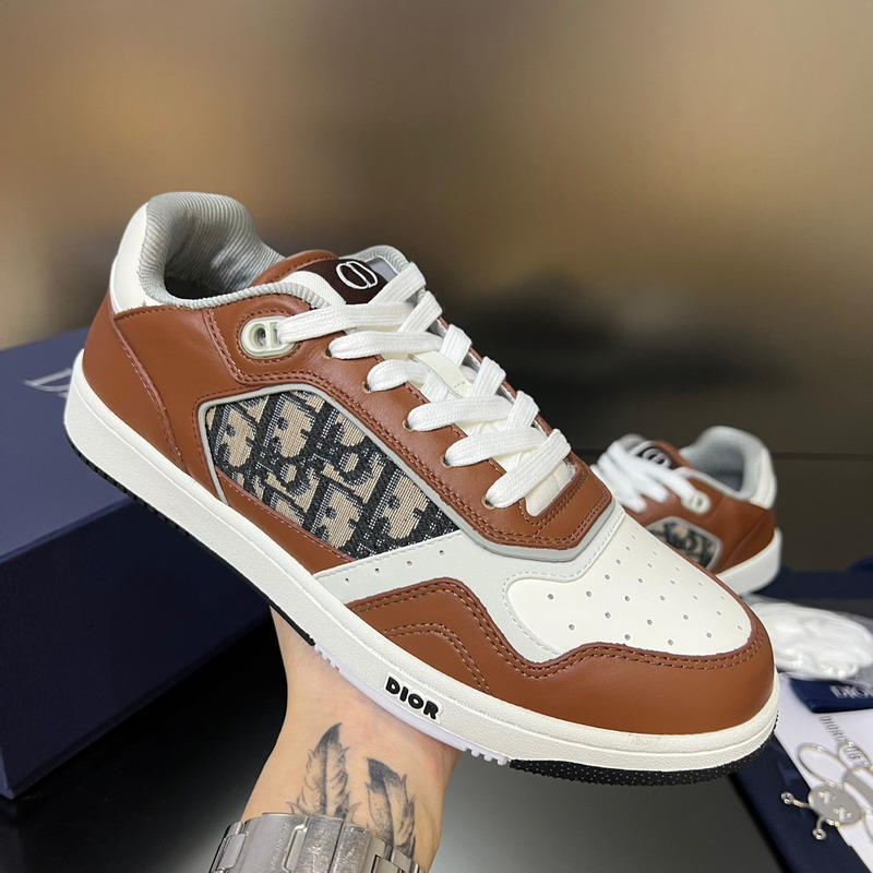 D*or low-cut sneakers brown and creamy white smooth calf leather and beige and black D*or oblique flowers