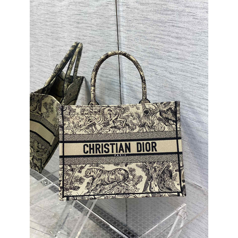 D*or medium D*or book tote beige/black