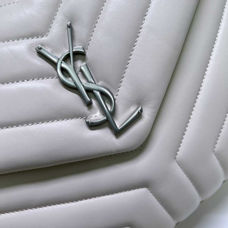 Saint Laurent Loulou Medium Bag In Quilted Leather White