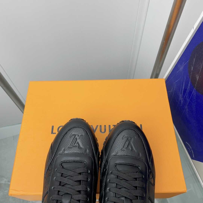 l**is V*t*n run away sneaker monogram black