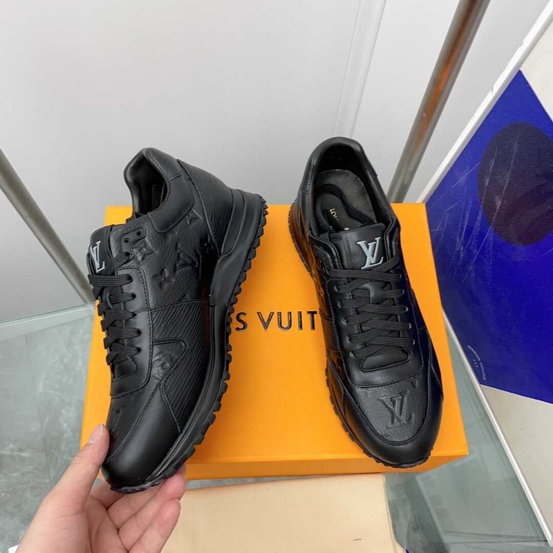 l**is V*t*n run away sneaker monogram black