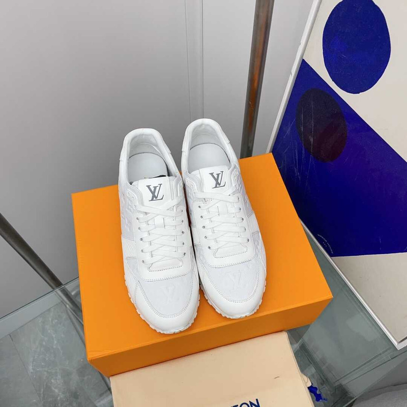 l**is V*t*n run away sneaker monogram white