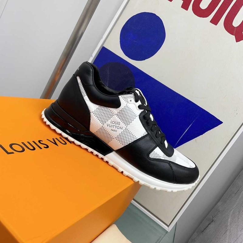 l**is V*t*n run away sneaker black/white