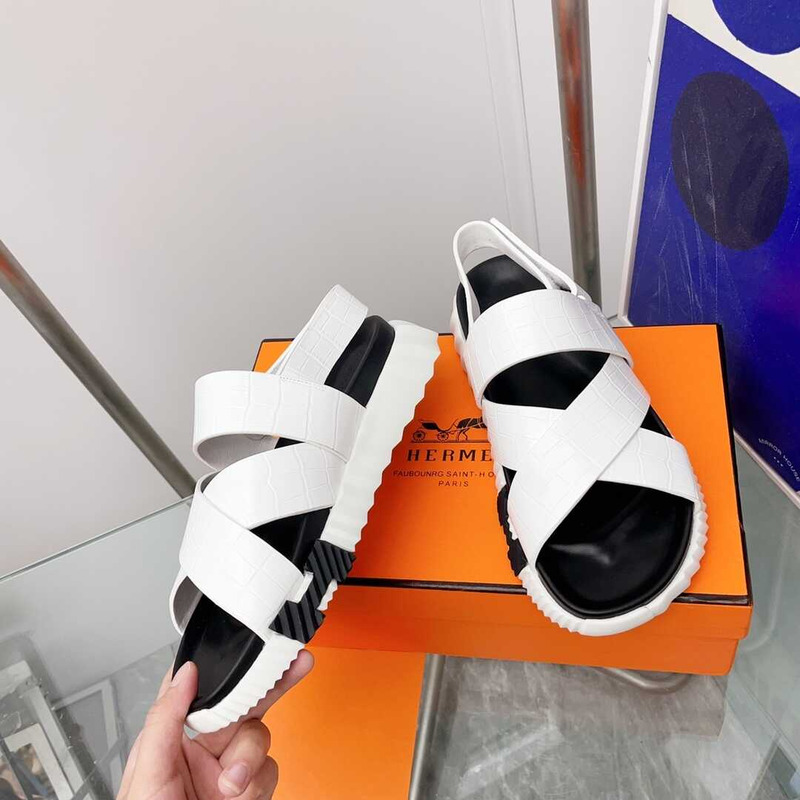 H**mes electric sandal white