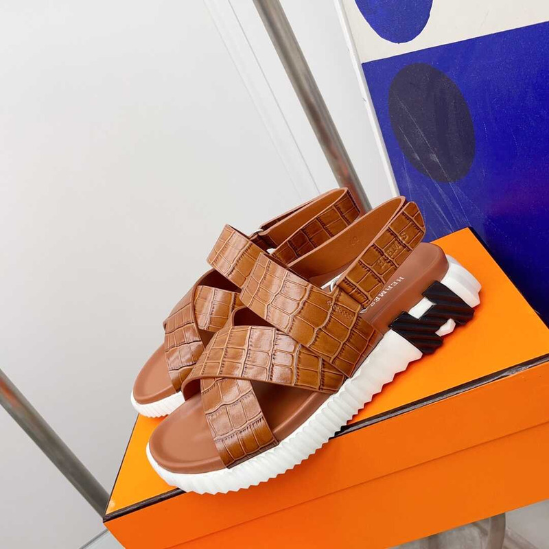 H**mes electric sandal brown