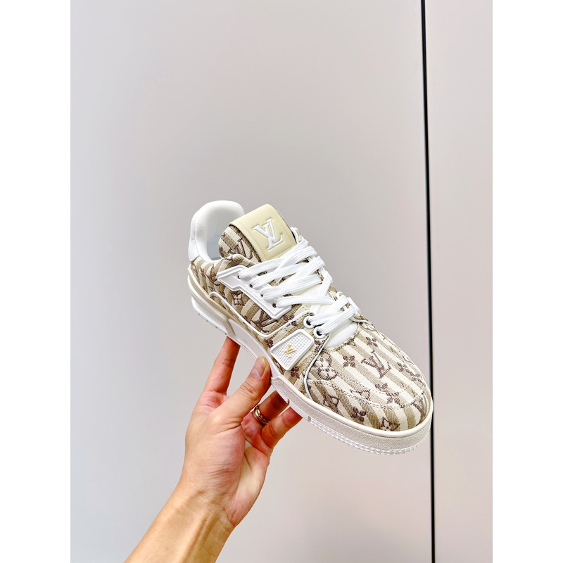 l**is V*t*n trainer stripe monogram white/beige