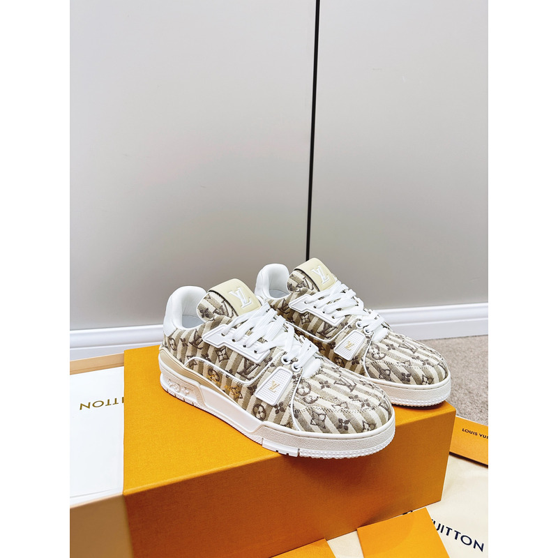 l**is V*t*n trainer stripe monogram white/beige