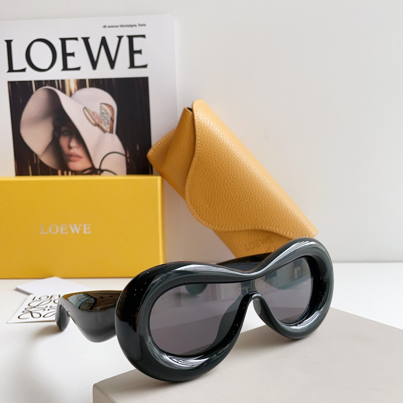 Loewe Retro Futurism Sunglasses- Black