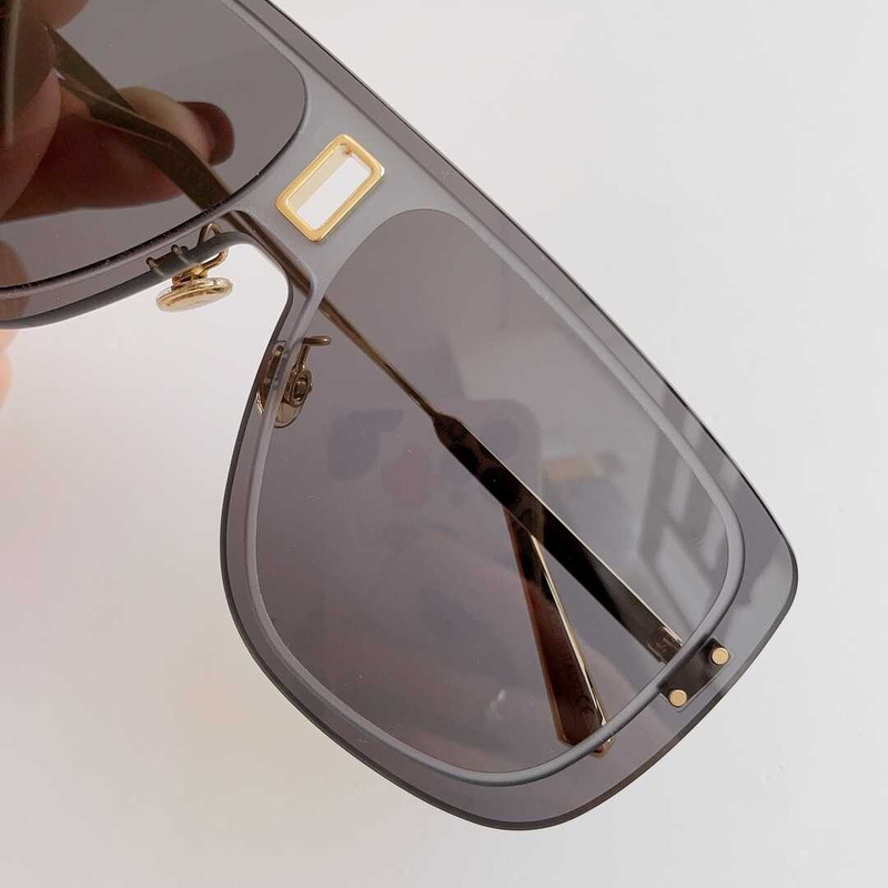 D*or ultraD*or muaviator-frame sunglasses with gold hardware