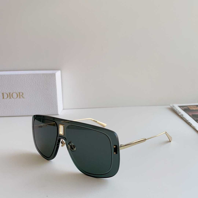 D*or ultraD*or muaviator-frame sunglasses with gold hardware