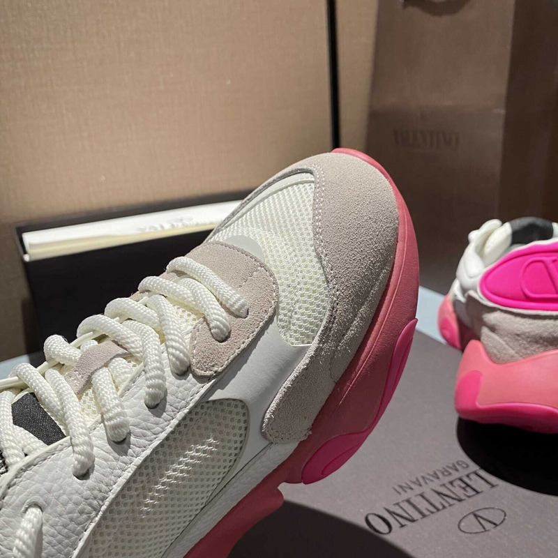 Valentino  Garavani White And Pink Bubbleback Sneakers