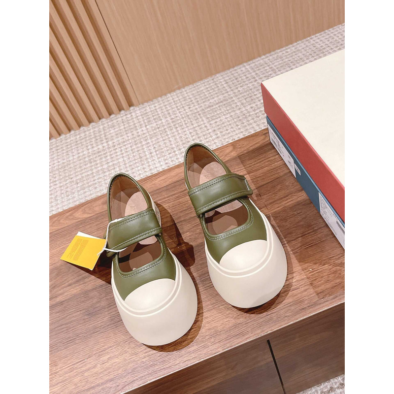 Pablo Touch Strap Low Top Sneakers Green