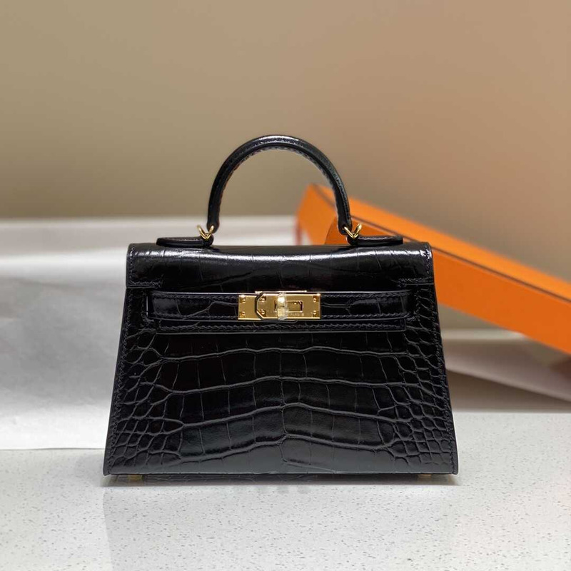 Hermès Black Shiny Alligator Mini Kelly 20 Gold Hardware