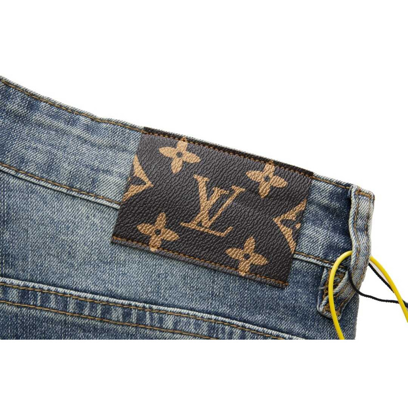 l**is V*t*n logo print jeans blue