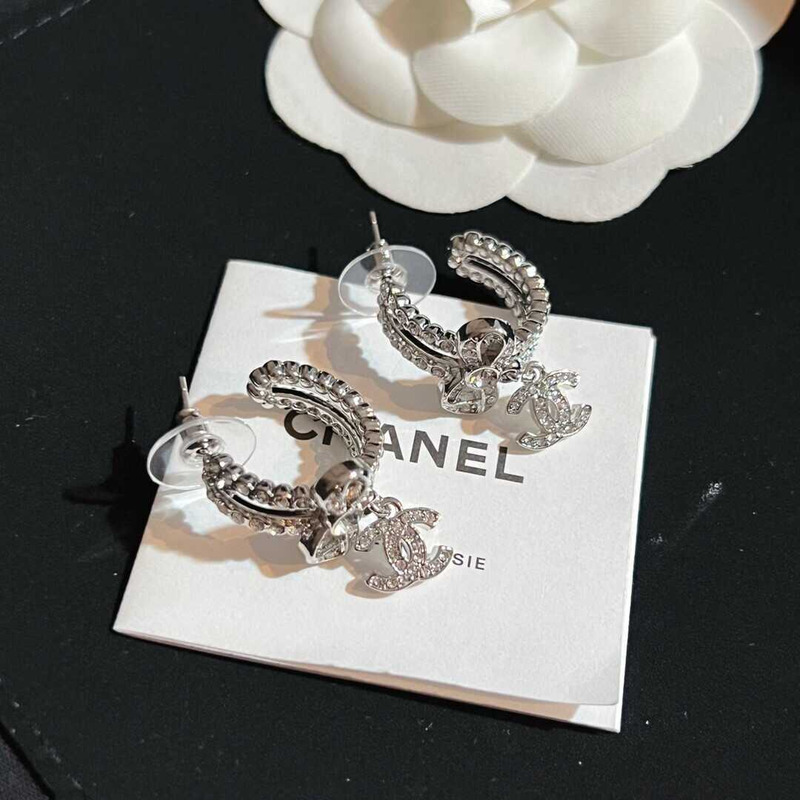 Ch*el 22b double c rhinestone bow earrings