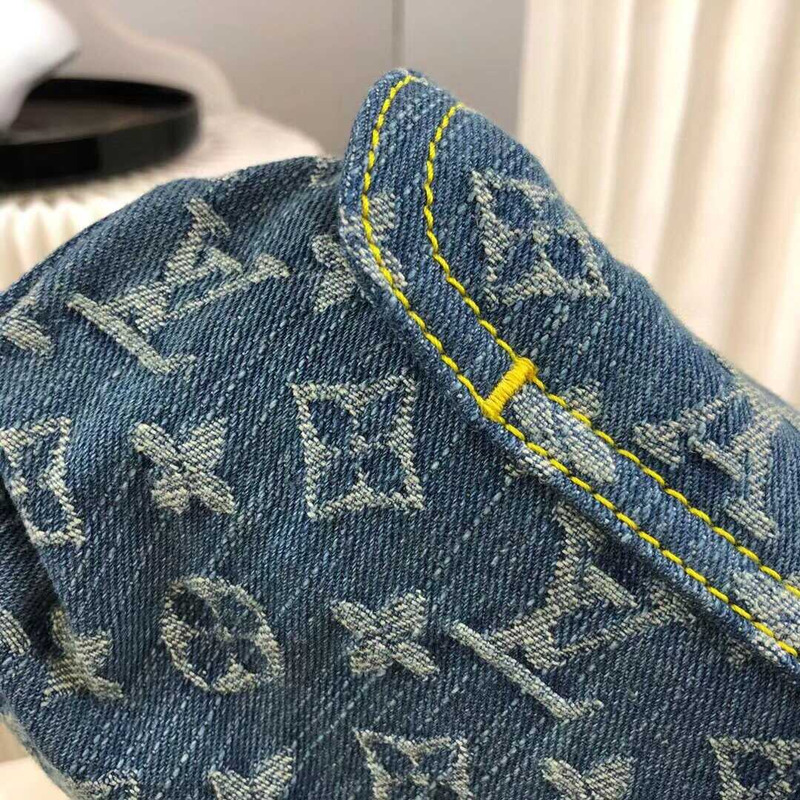 l**is V*t*n 2005 mini pleaty monogram denim bag