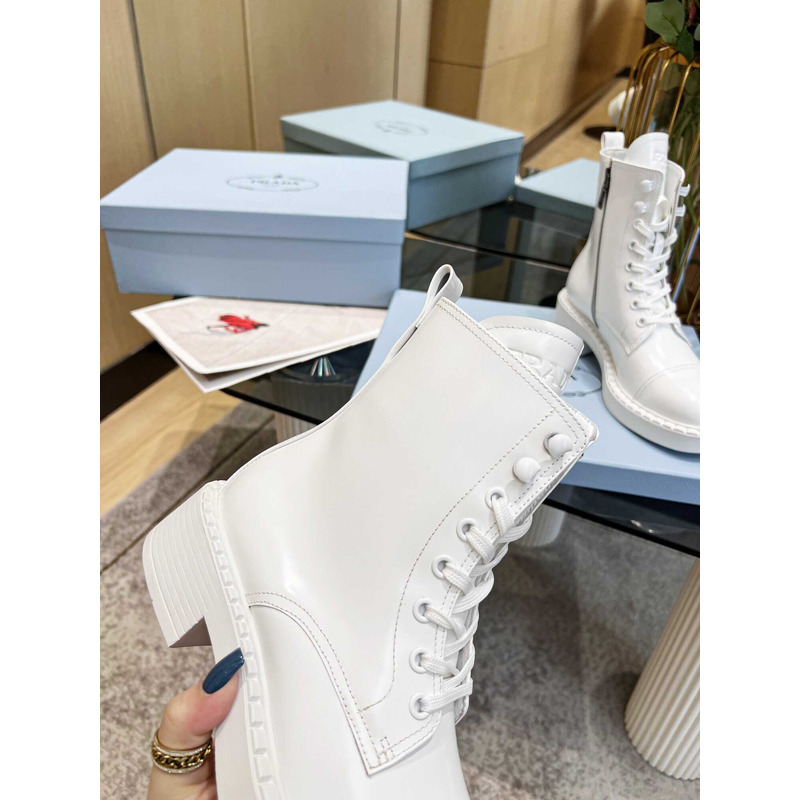 Pra*a lace-up ankle boots white