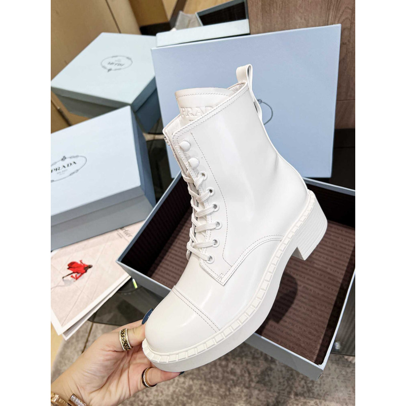 Pra*a lace-up ankle boots white