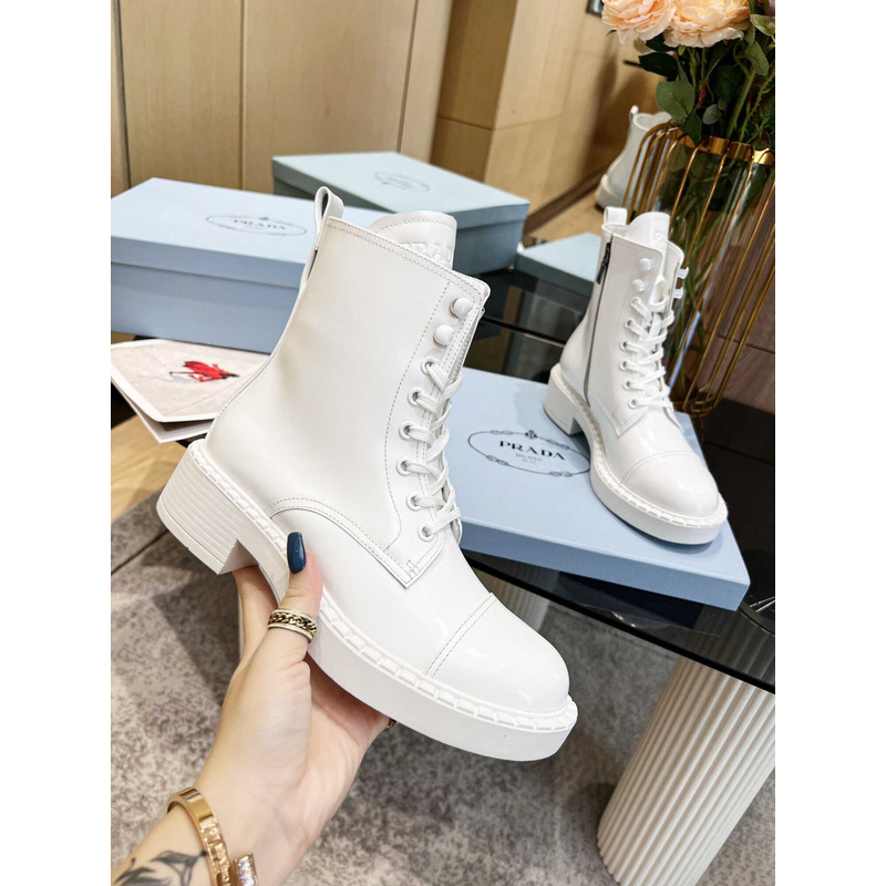 Pra*a lace-up ankle boots white