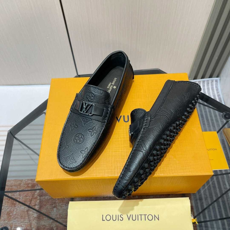 l**is V*t*n hockenheim moccasin loafer black