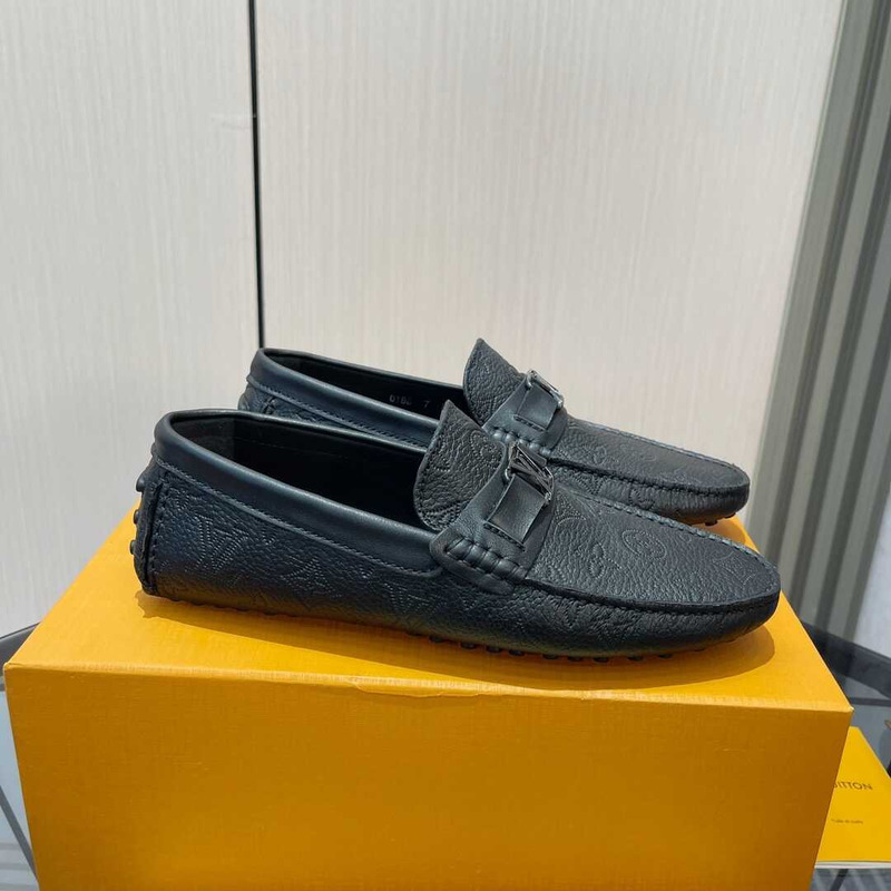 l**is V*t*n hockenheim moccasin loafer black