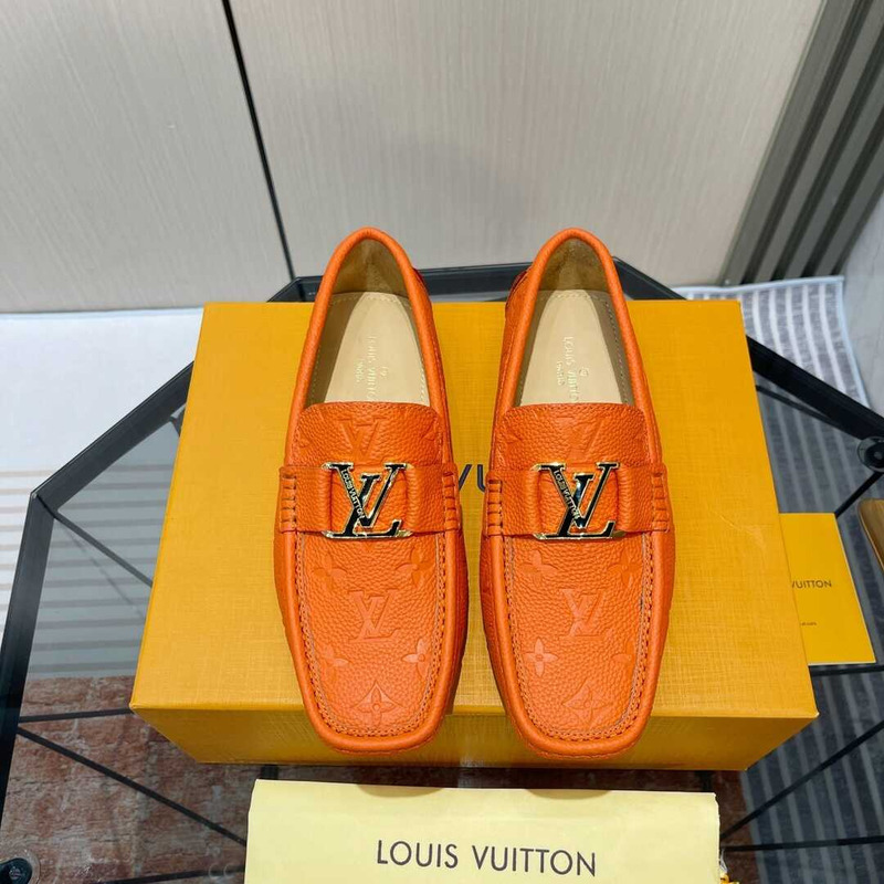 l**is V*t*n hockenheim moccasin loafer orange