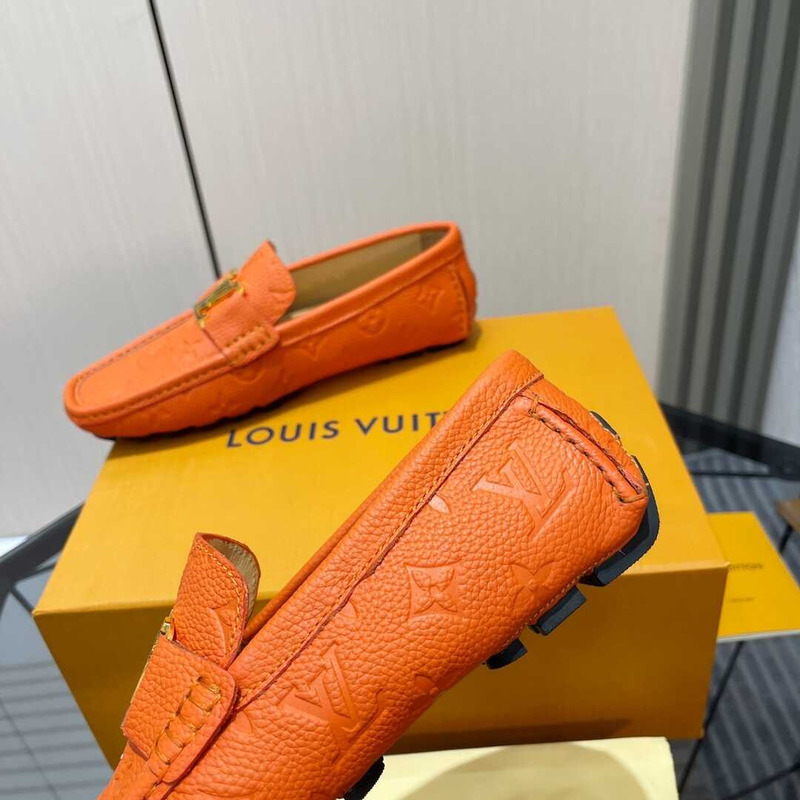 l**is V*t*n hockenheim moccasin loafer orange