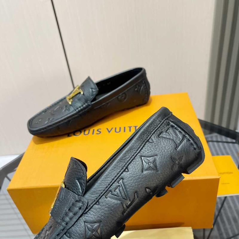 l**is l**is V*t*n hockenheim moccasin loafer black