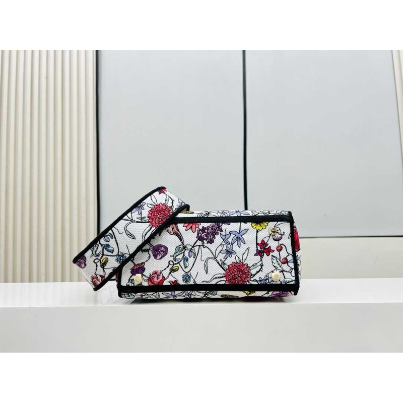 D*or medium lady d-lite bag white multicolor florilegio embroidery